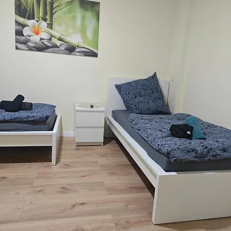 Appartement Work And Iam ,3 Schlafzimmer 6 Betten 90 Qm Neu Modernisiert *